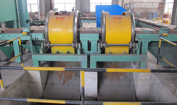 Horizontal flask less green sand production line