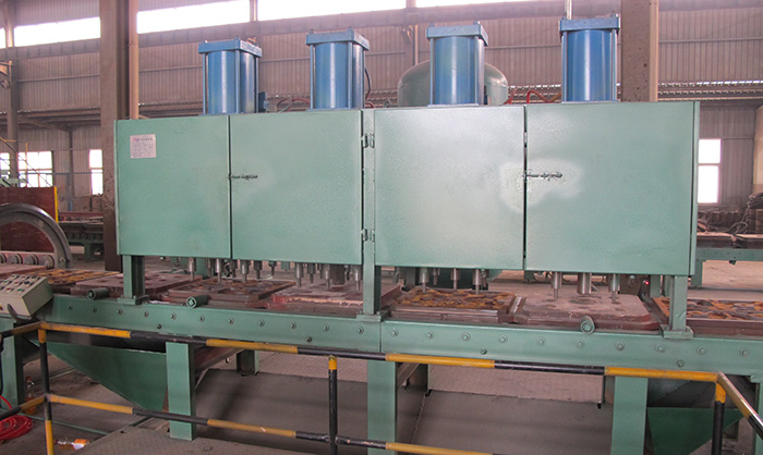 Horizontal flask less green sand production line